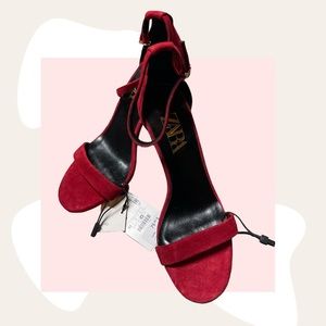 NWT Ref Suede heels ZARA
